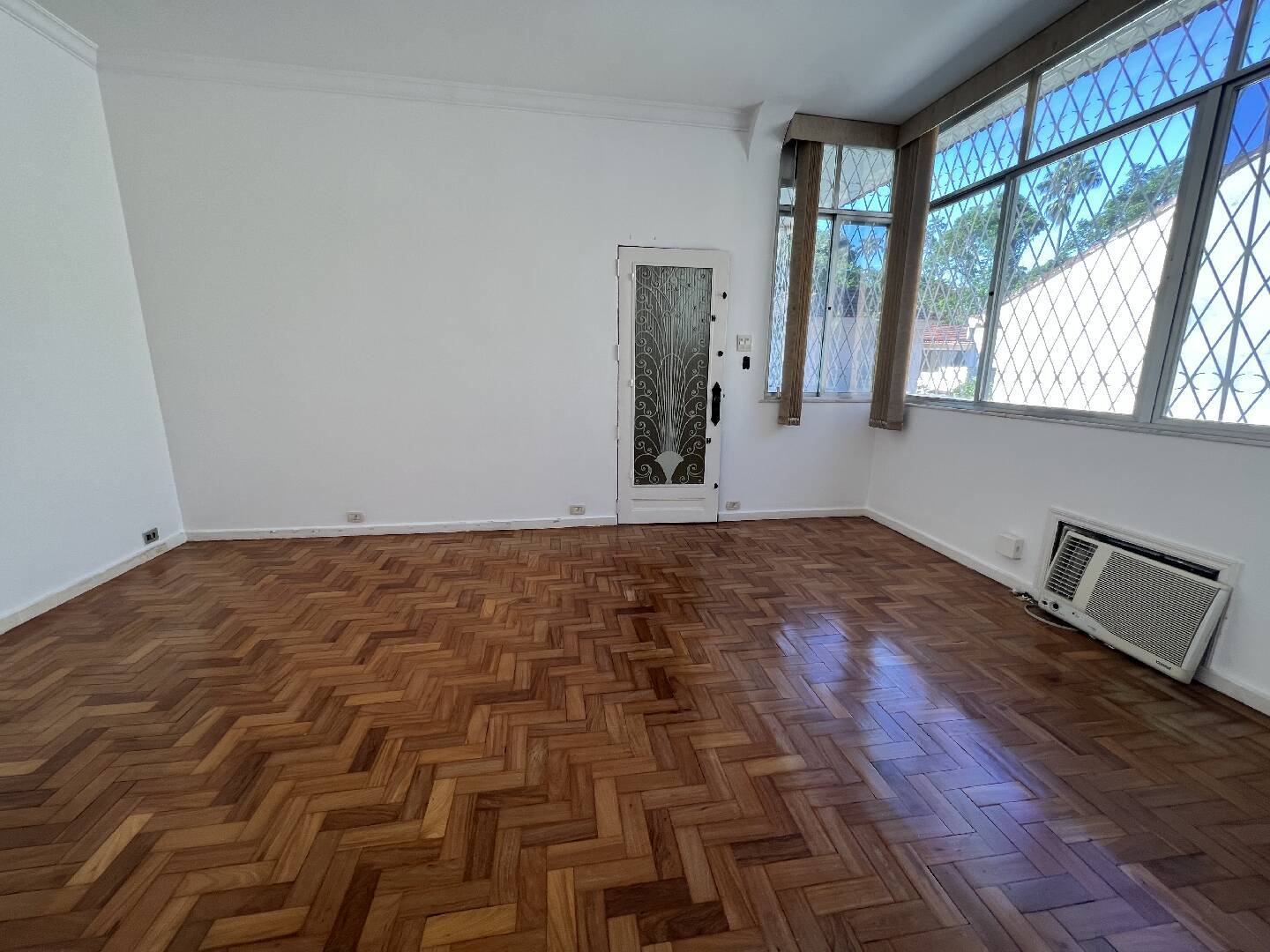 #72 - Apartamento para Venda em Rio de Janeiro - RJ