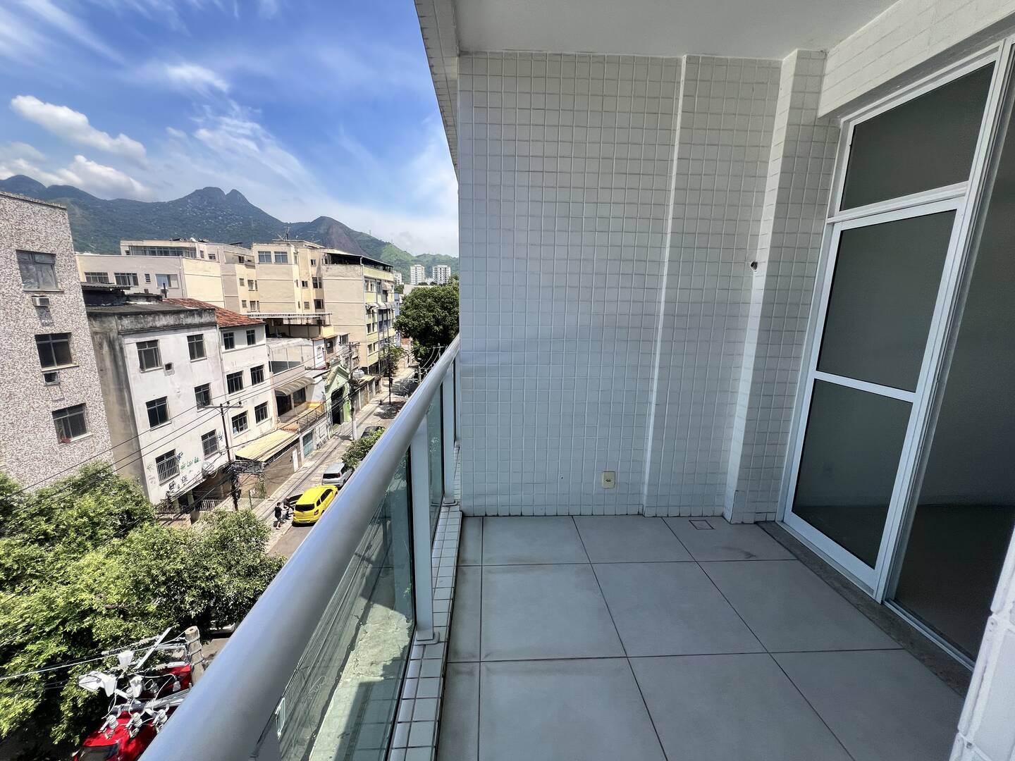 #401 - Apartamento para Venda em Rio de Janeiro - RJ