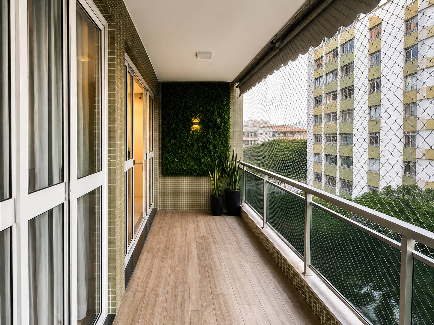 #425 - Apartamento para Venda em Rio de Janeiro - RJ