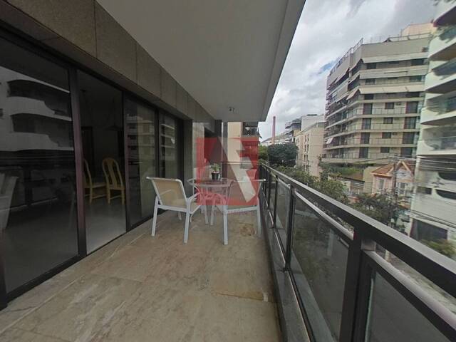 #241 - Apartamento para Venda em Rio de Janeiro - RJ
